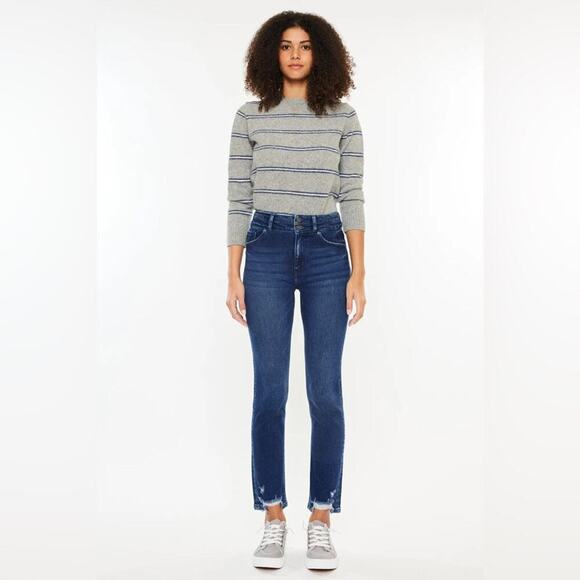 🆕 NEW KanCan Cadence Ultra High Rise Slim Straight Leg Jeans NEW SZ 13/30 - Picture 1 of 9